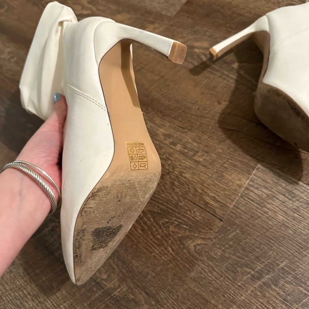 White booties - Picture 4 of 4